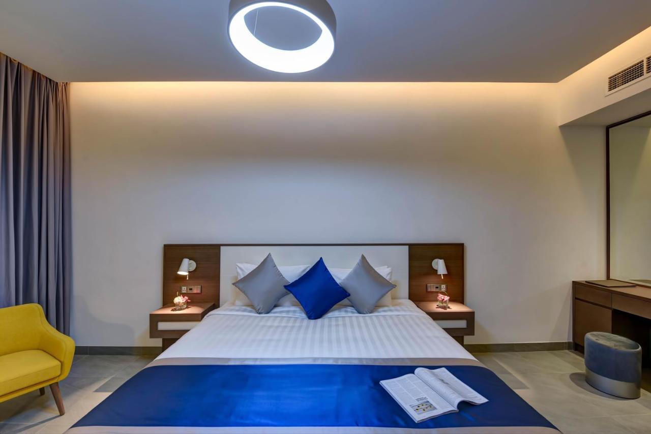 Abar Hotel Apartments Dip-1 迪拜 外观 照片