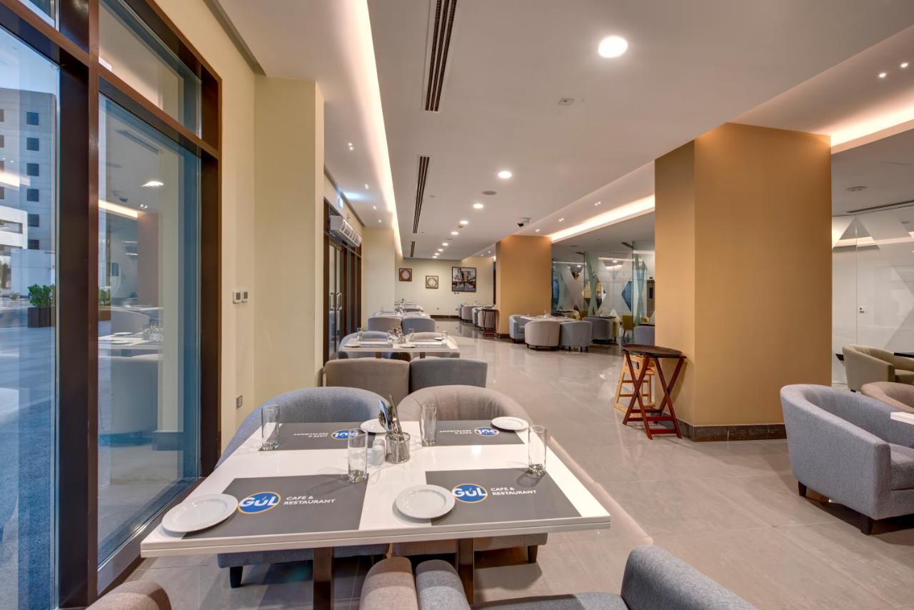 Abar Hotel Apartments Dip-1 迪拜 外观 照片