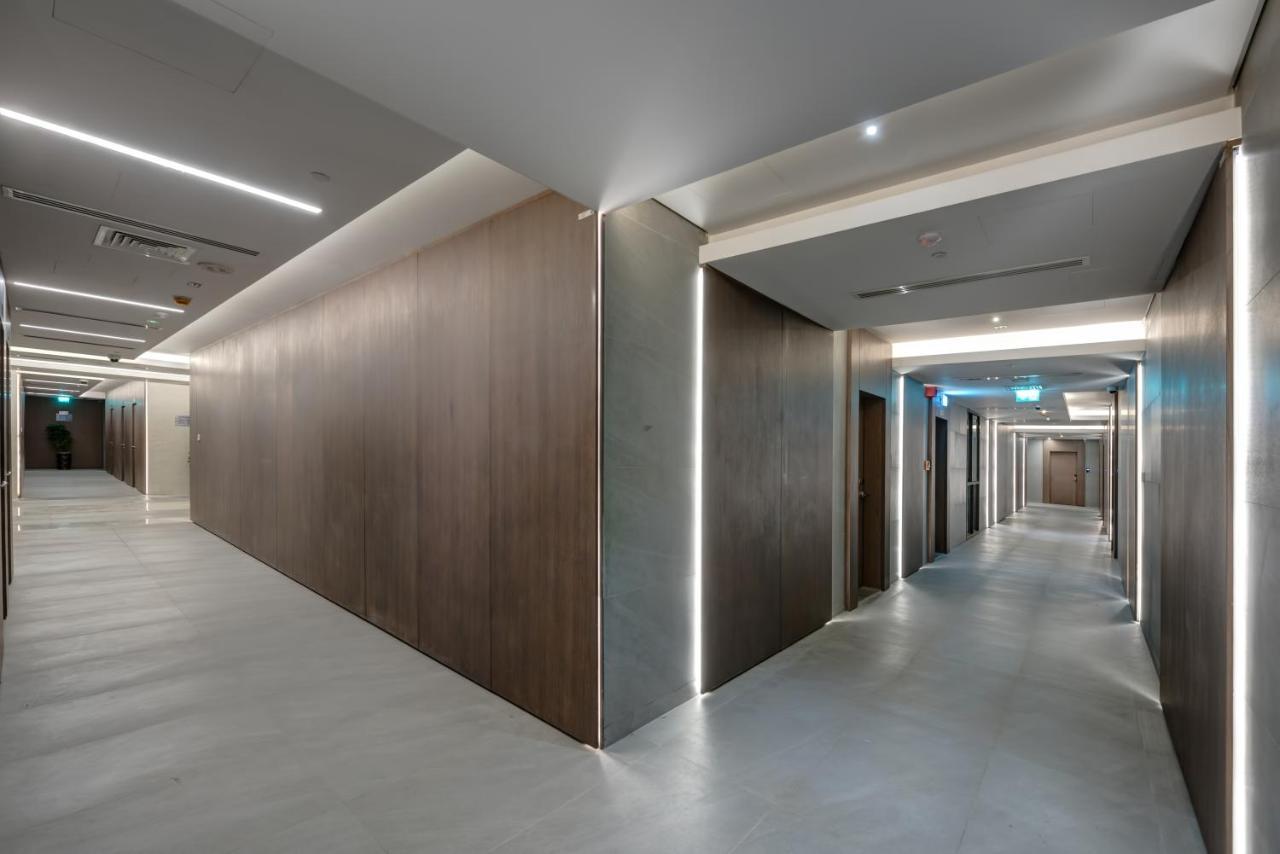 Abar Hotel Apartments Dip-1 迪拜 外观 照片