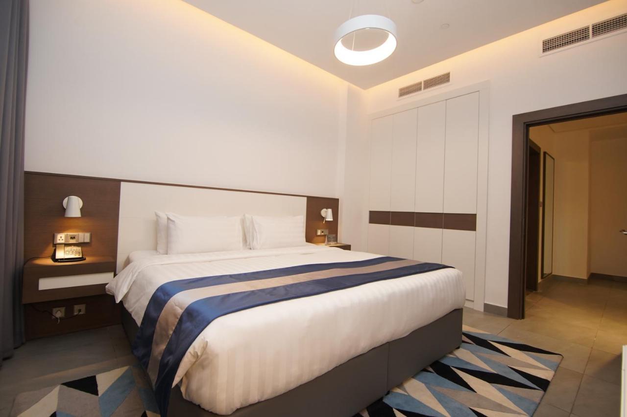 Abar Hotel Apartments Dip-1 迪拜 外观 照片
